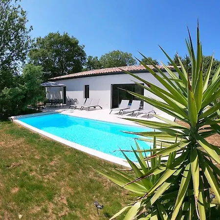 Villa Camille Piscine Chauffee Proche Pont D'arc *